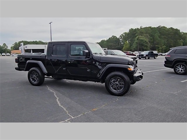2025 Jeep Gladiator Sport S