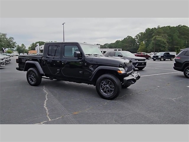 2025 Jeep Gladiator Sport S
