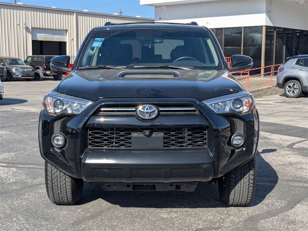 2023 Toyota 4Runner TRD Off-Road Premium photo 2