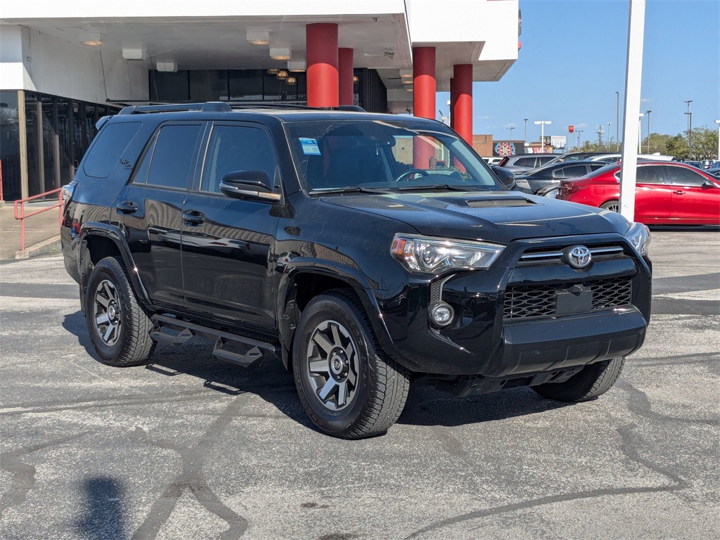 2023 Toyota 4Runner TRD Off-Road Premium photo 3