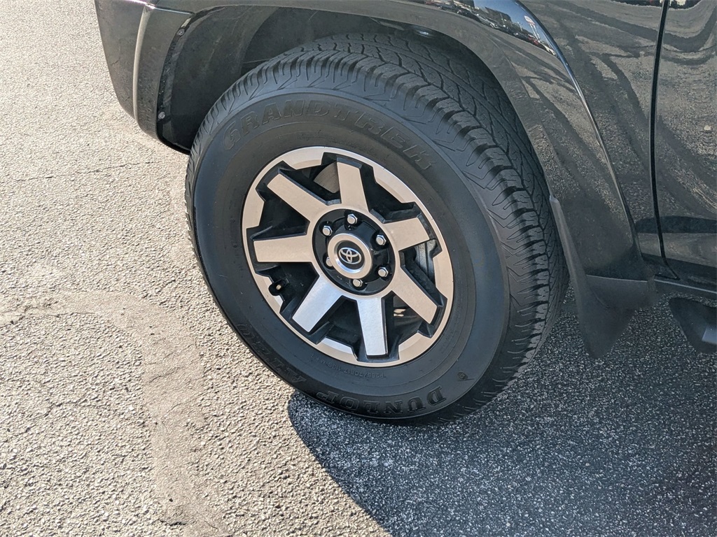2023 Toyota 4Runner TRD Off-Road Premium photo 30