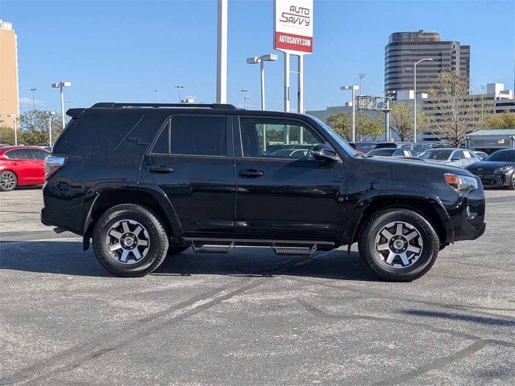 2023 Toyota 4Runner TRD Off-Road Premium photo 4