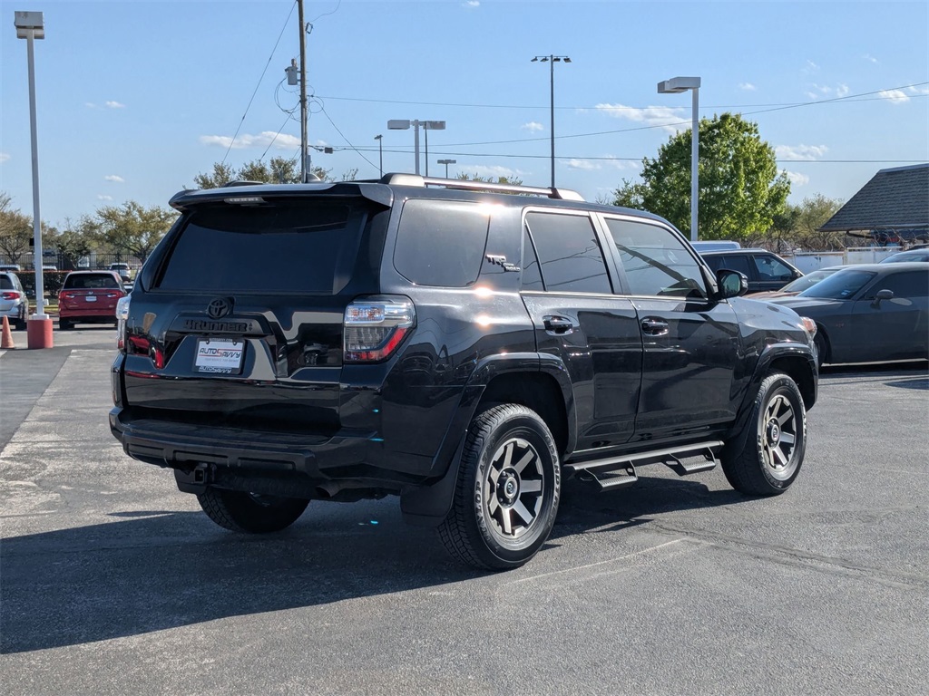 2023 Toyota 4Runner TRD Off-Road Premium photo 5