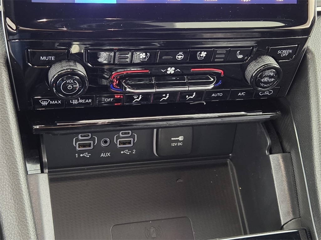 new 2025 Jeep Grand Cherokee L car, priced at $45,035