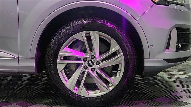 2022 Audi Q7 45 Premium Plus quattro 2022 Audi Q7 45 Premium Plus quattro