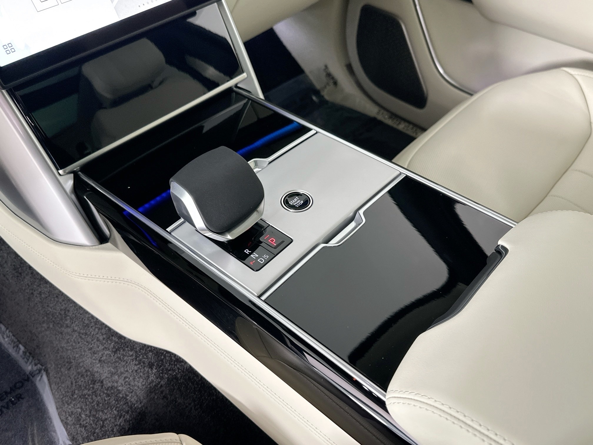 new 2026 Land Rover Range Rover car, priced at $189,460