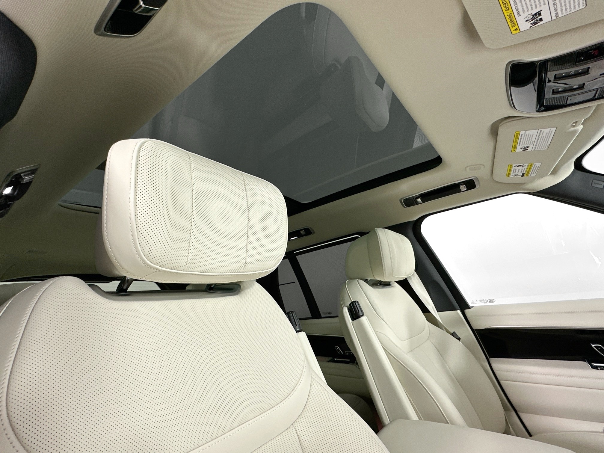 new 2026 Land Rover Range Rover car, priced at $189,460