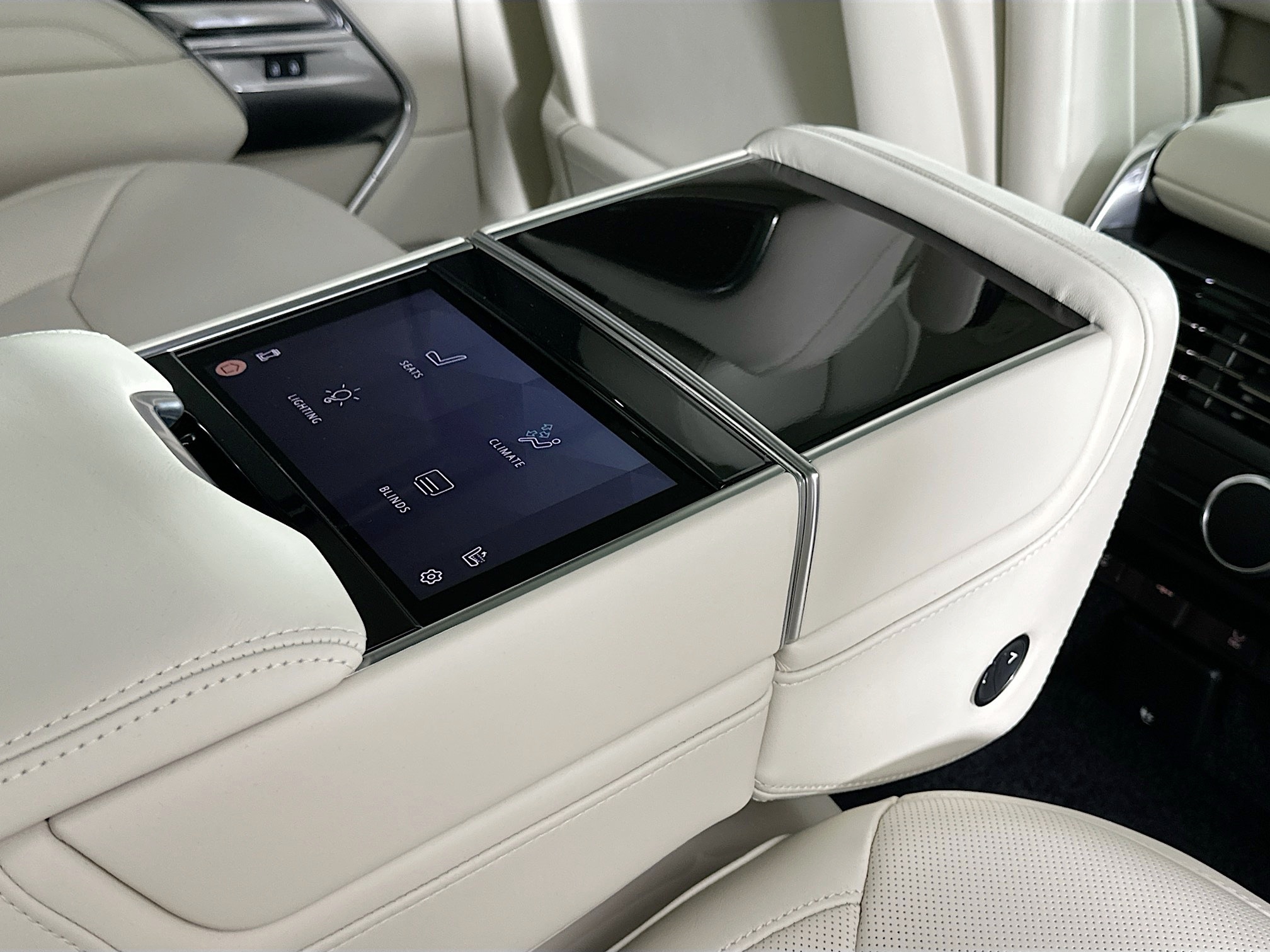 new 2026 Land Rover Range Rover car, priced at $189,460