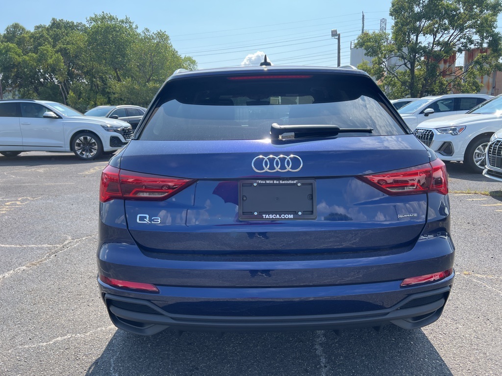 2025 Audi Q3 Premium S line photo 4