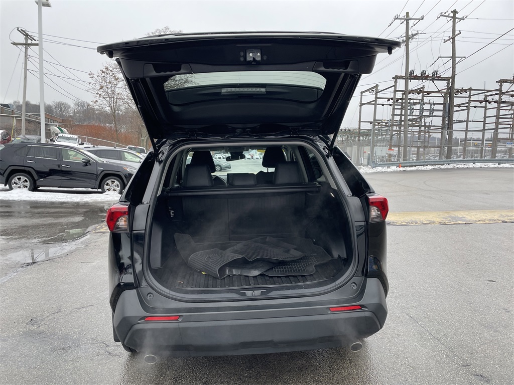 Used 2022 Toyota RAV4 LE with VIN 2T3G1RFV9NC295848 for sale in Northfield, Minnesota