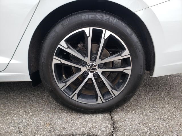 used 2023 Volkswagen Jetta car, priced at $18,400