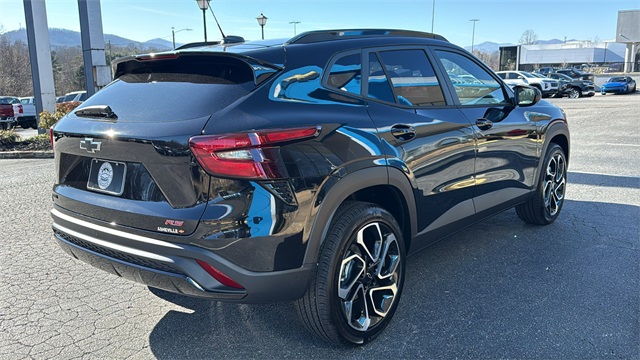 new 2026 Chevrolet Trax car, priced at $28,275