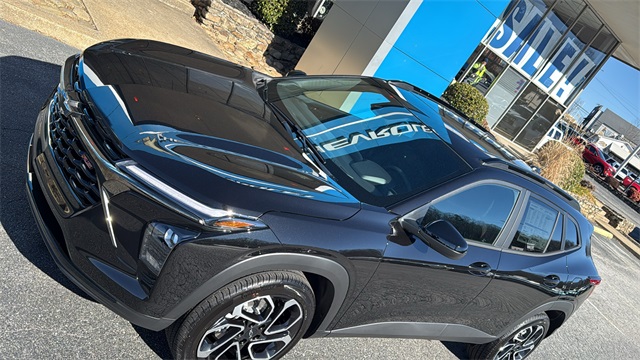 new 2026 Chevrolet Trax car, priced at $28,275