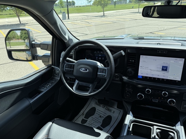 2025 Ford F-350 Super Duty Lariat