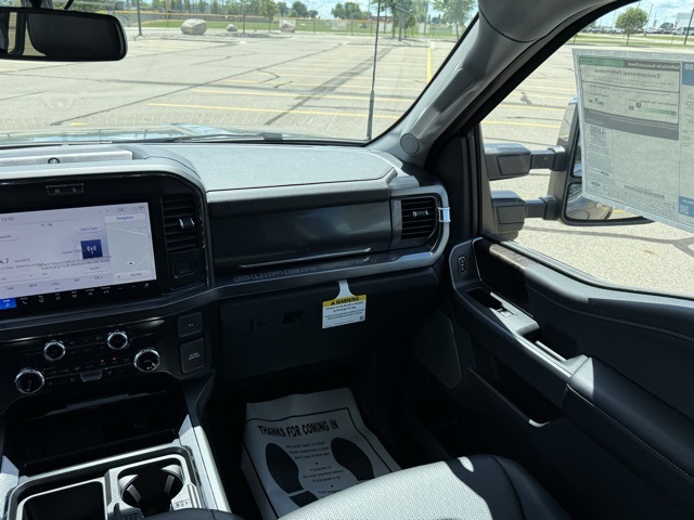 2025 Ford F-350 Super Duty Lariat