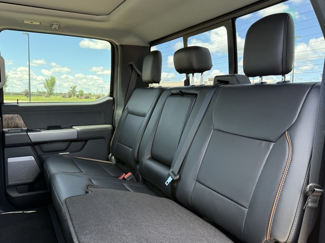 2025 Ford F-350 Super Duty Lariat