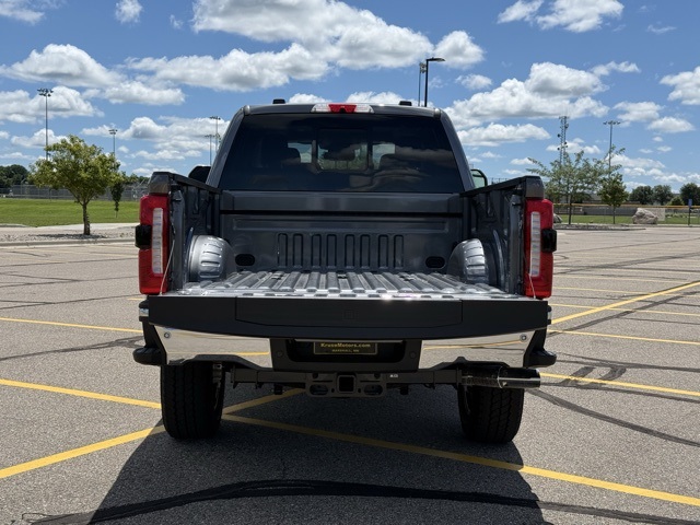 2025 Ford F-350 Super Duty Lariat