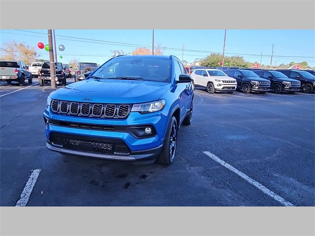 2026 Jeep Compass Latitude Altitude