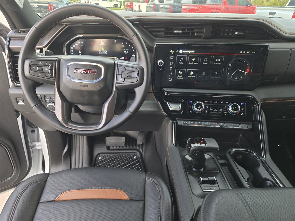 Used 2025 GMC Sierra 1500 Short Bed,Crew Cab Pickup