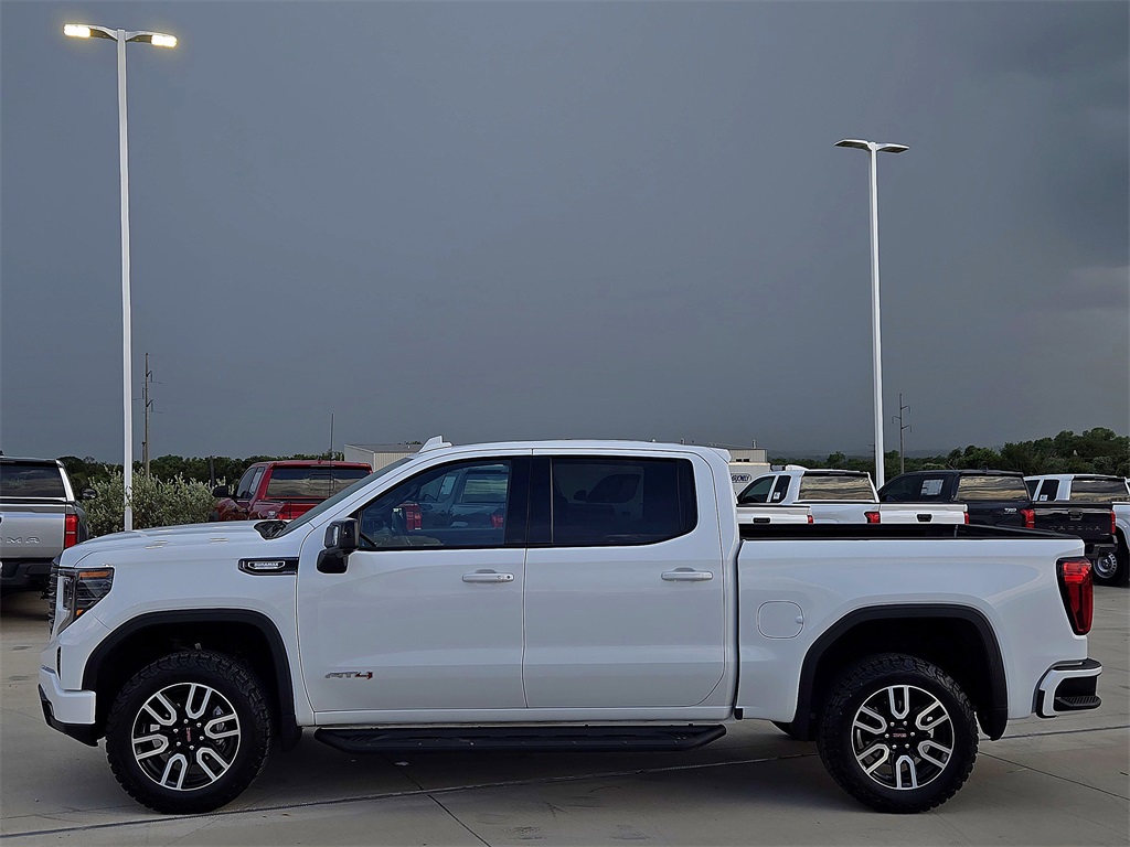 Used 2025 GMC Sierra 1500 Short Bed,Crew Cab Pickup