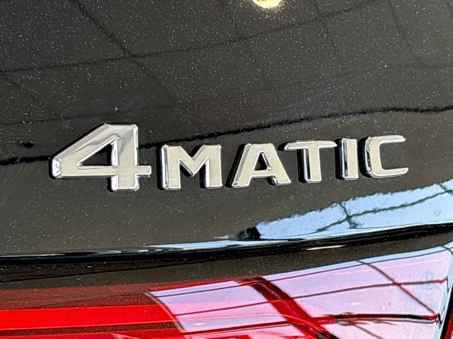 GLC 300 4MATIC SUV