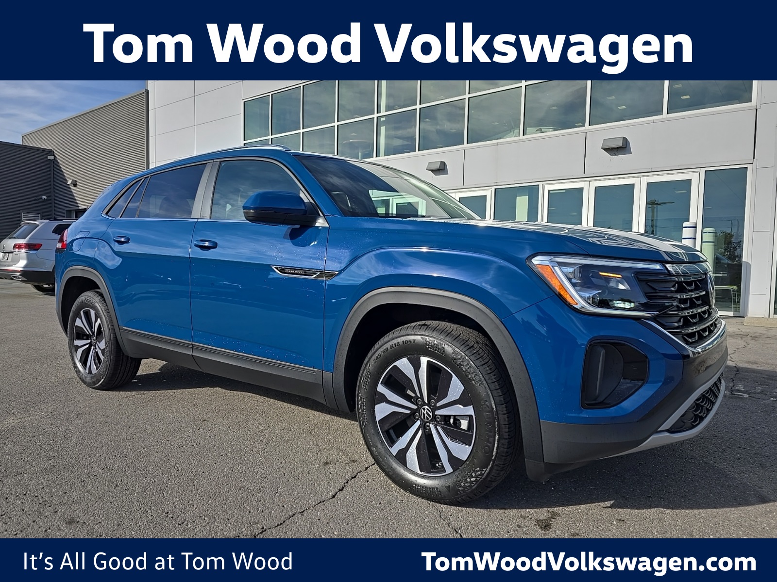 new 2026 Volkswagen Atlas Cross Sport car, priced at $38,723