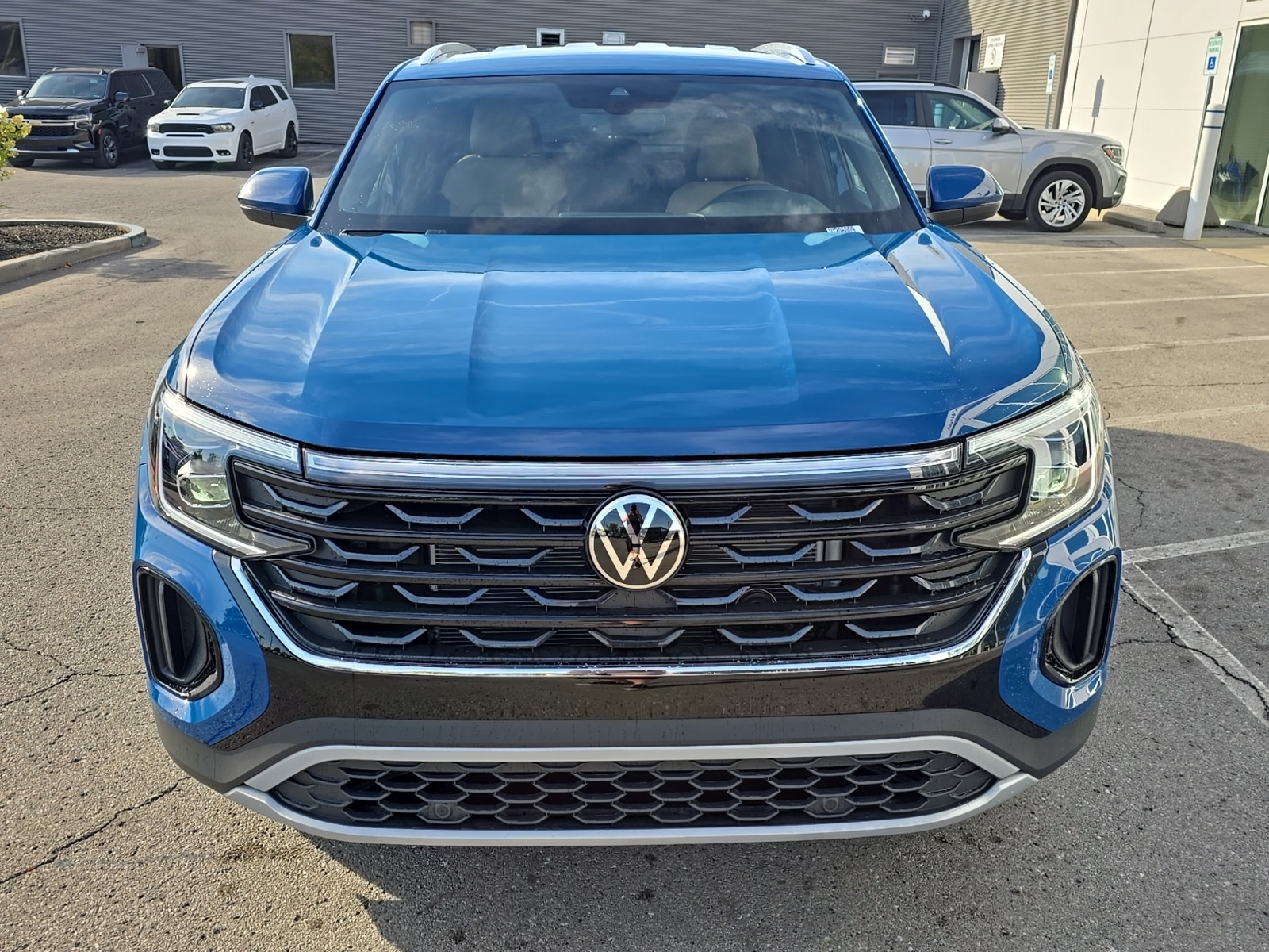 new 2026 Volkswagen Atlas Cross Sport car, priced at $38,723