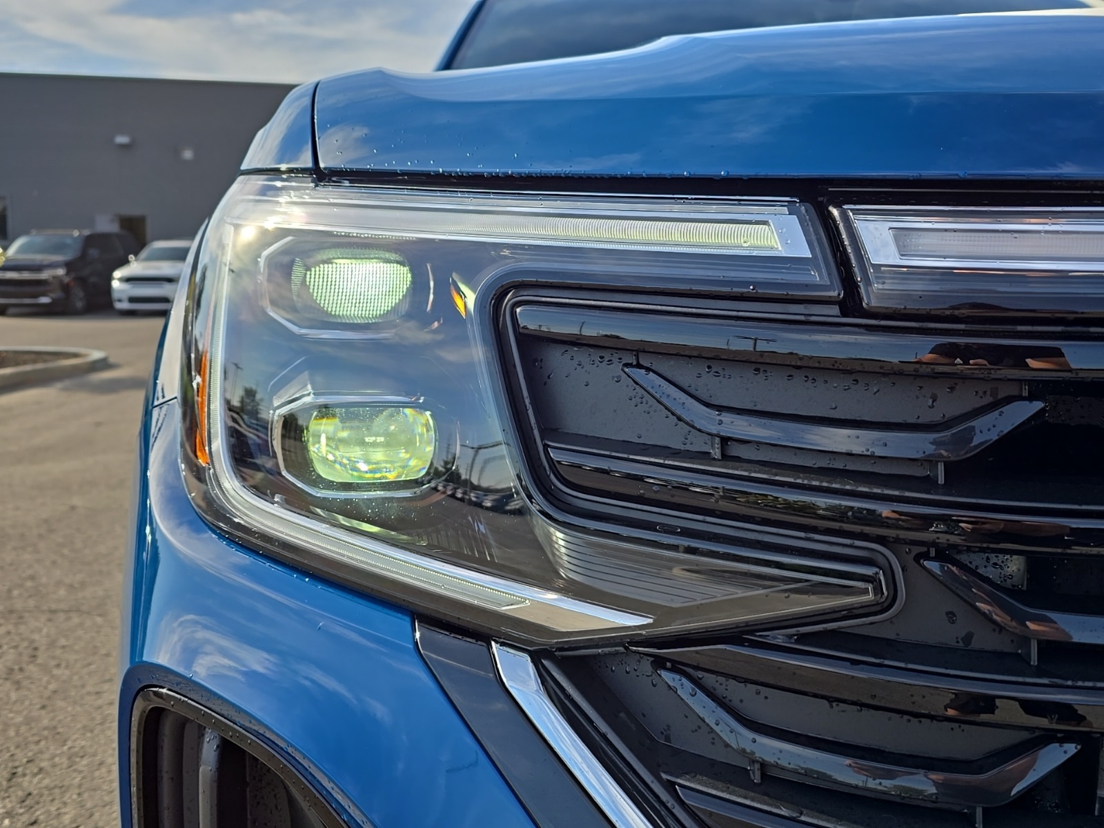 new 2026 Volkswagen Atlas Cross Sport car, priced at $38,723