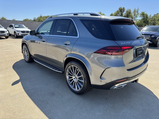 2026 Mercedes Benz GLE 450 4MATIC photo 4