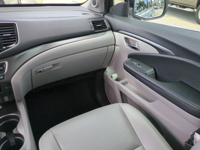 2022 Honda Pilot Special Edition photo 15