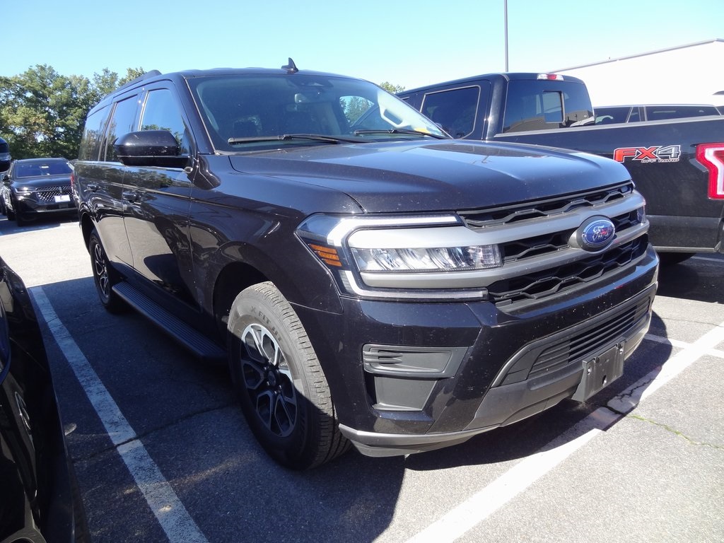 2024 Ford Expedition XLT's photo