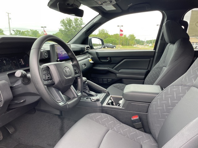 2025 Toyota Tacoma SR5 Double Cab photo 11