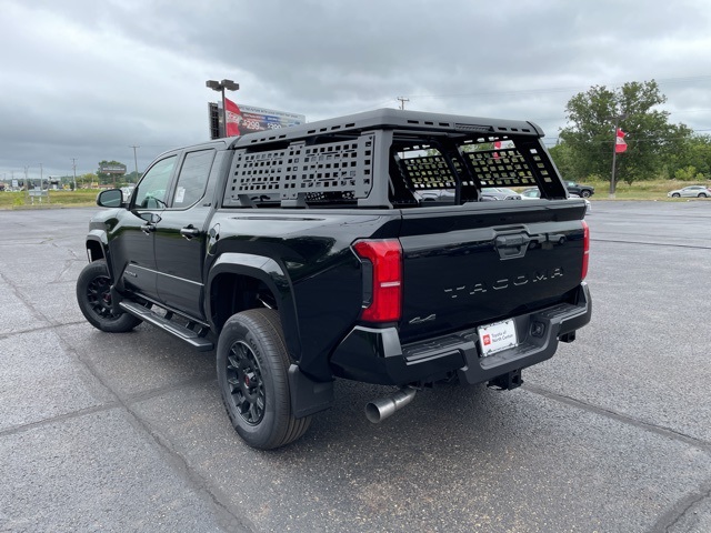 2025 Toyota Tacoma SR5 Double Cab photo 3
