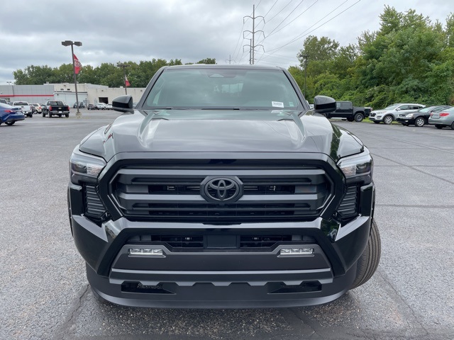2025 Toyota Tacoma SR5 Double Cab photo 8