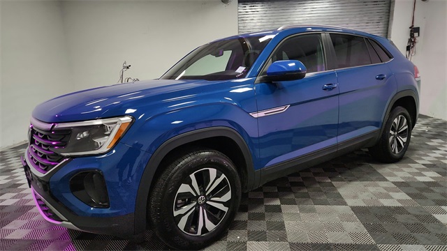 2025 Volkswagen Atlas Cross Sport 2.0T SE FWD 2025 Volkswagen Atlas Cross Sport 2.0T SE FWD