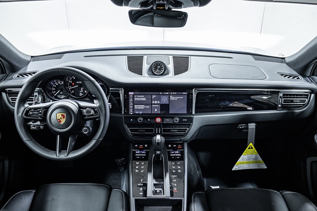 Macan GTS