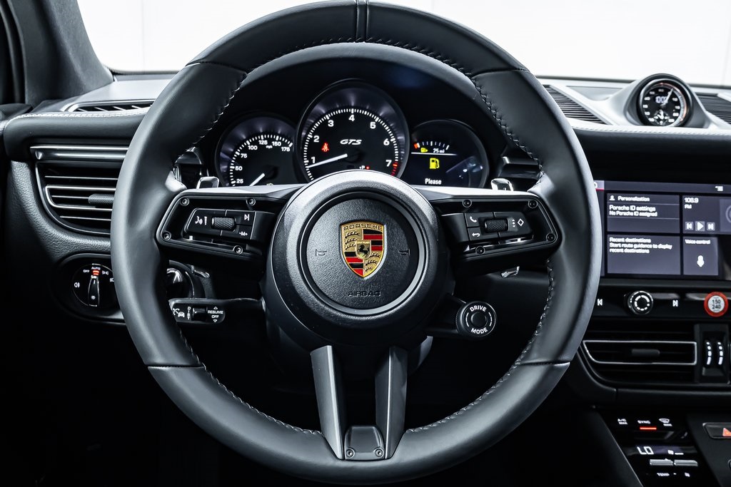Macan GTS