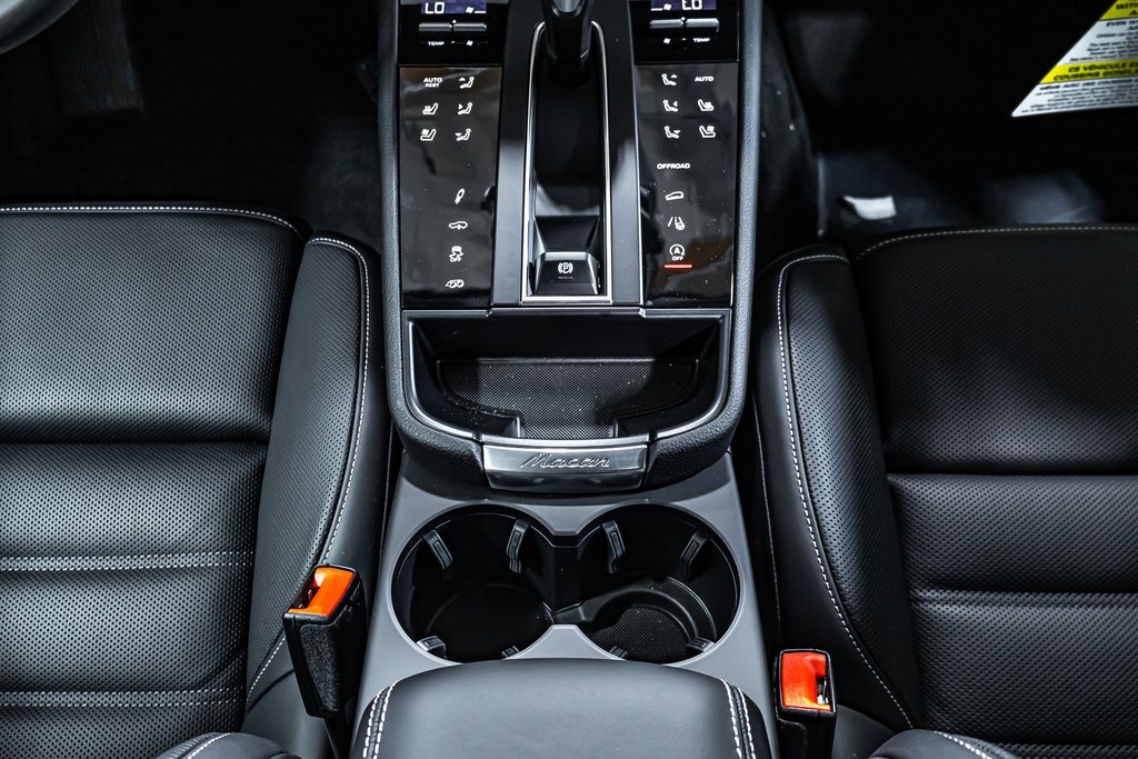 Macan GTS