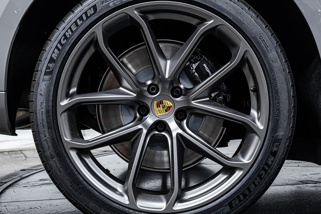 Macan GTS