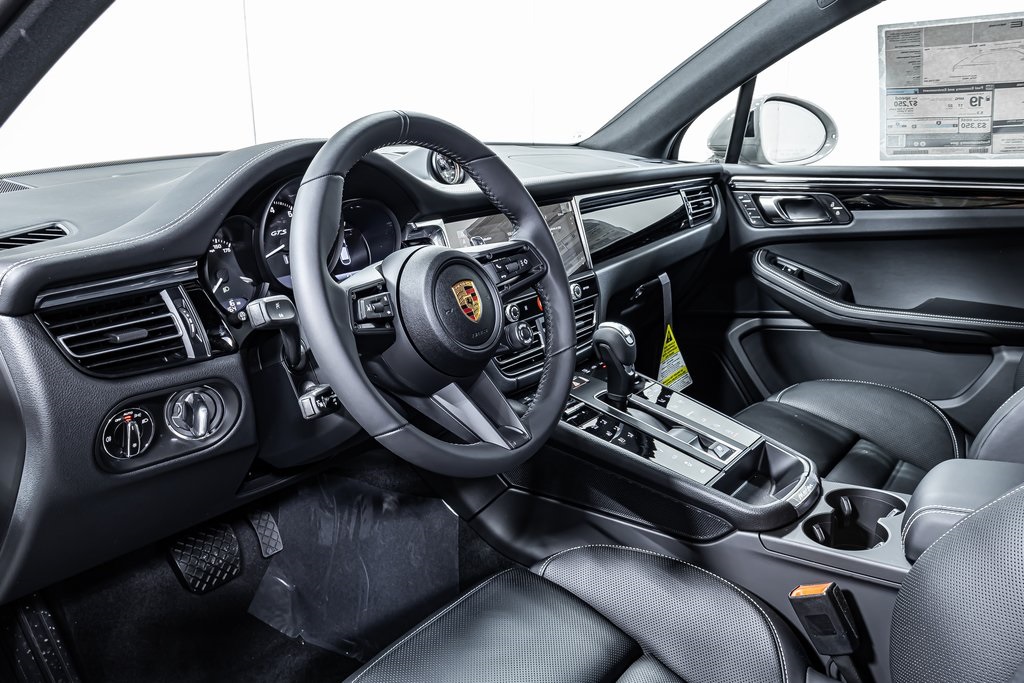 Macan GTS