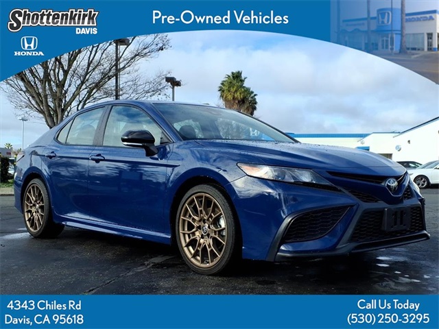 2024 Toyota Camry SE Nightshade's photo