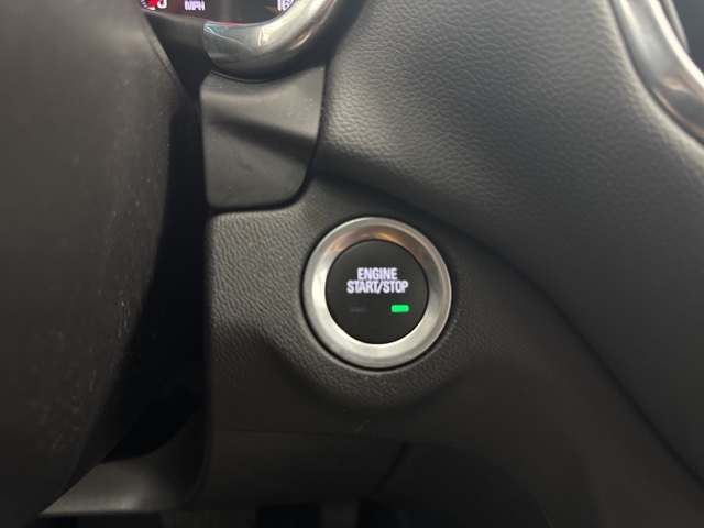 used 2024 Chevrolet Equinox car, priced at $22,900