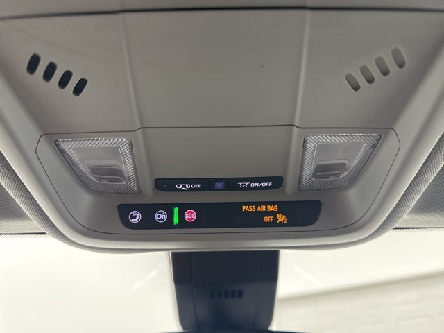 used 2024 Chevrolet Equinox car, priced at $22,900