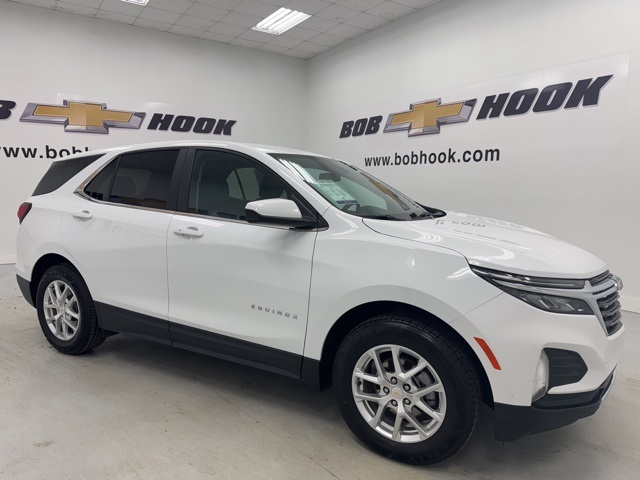 used 2024 Chevrolet Equinox car, priced at $22,900