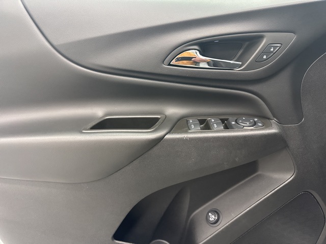 used 2024 Chevrolet Equinox car, priced at $22,900