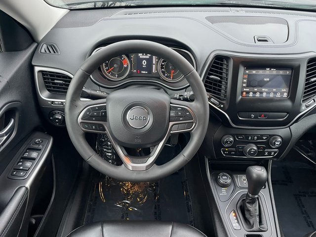 used 2020 Jeep Cherokee car, priced at $15,983