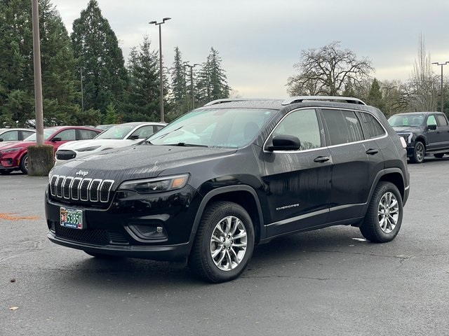 used 2020 Jeep Cherokee car, priced at $15,983