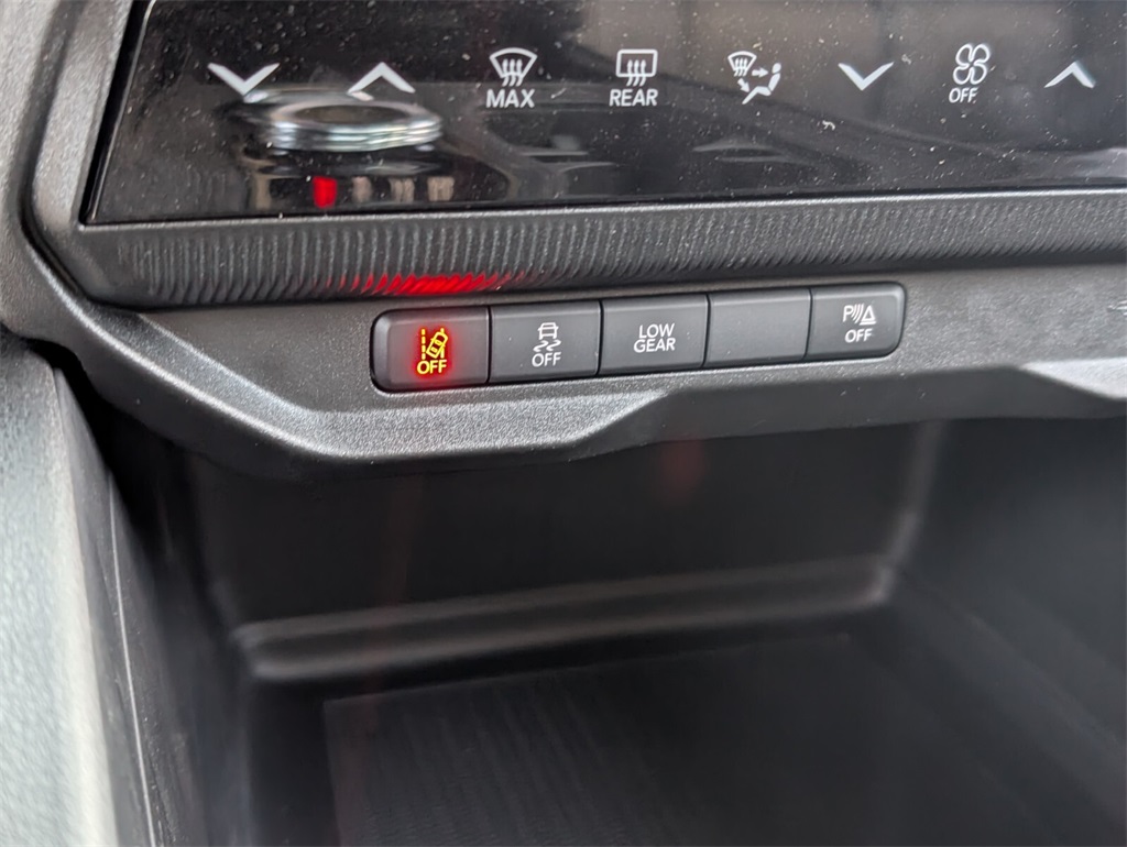 new 2026 Jeep Cherokee car, priced at $40,220