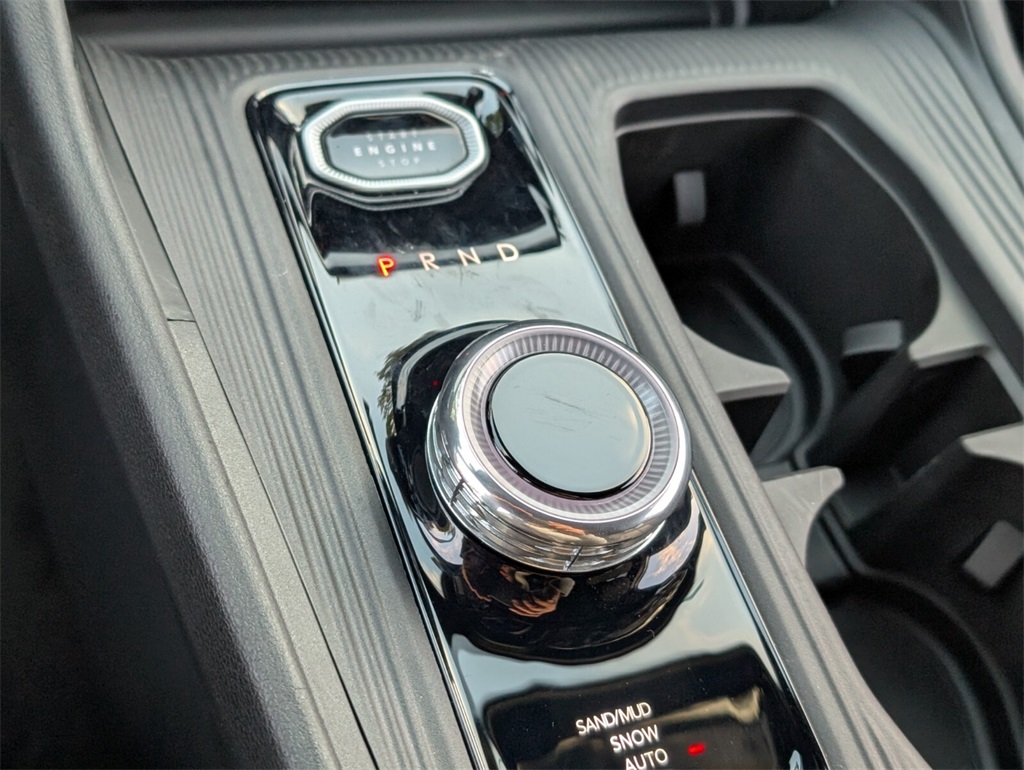 new 2026 Jeep Cherokee car, priced at $40,220