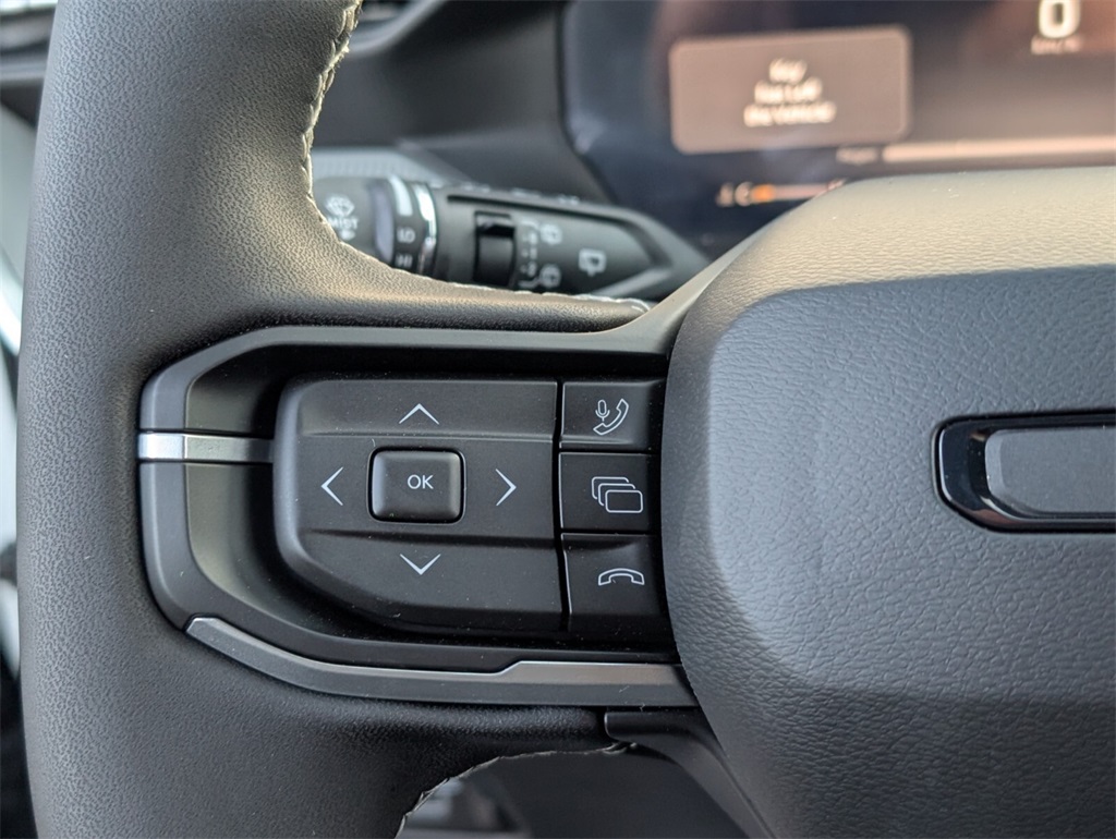 new 2026 Jeep Cherokee car, priced at $40,220